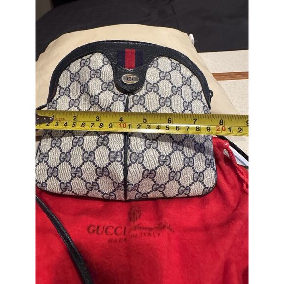 GUCCI Vintage GG Sherry Line Navy Crossbody - Picture 6 of 12